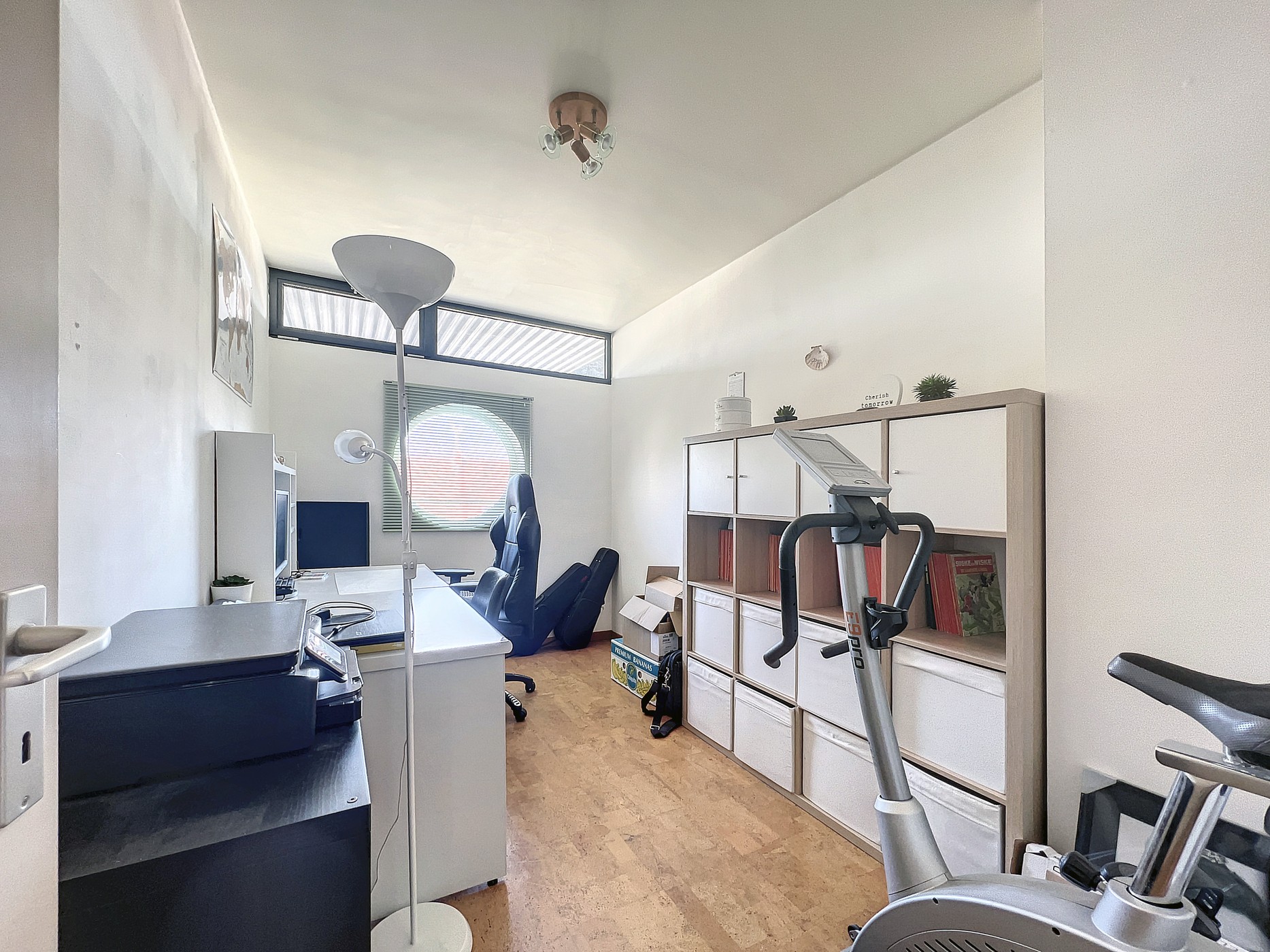 Instapklaar appartement met 3 slaapkamers te Sint-Amandsberg!